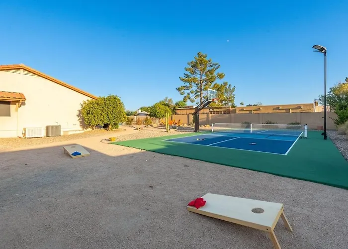 Paradise - Pool - Pickleball - Putt-putt
