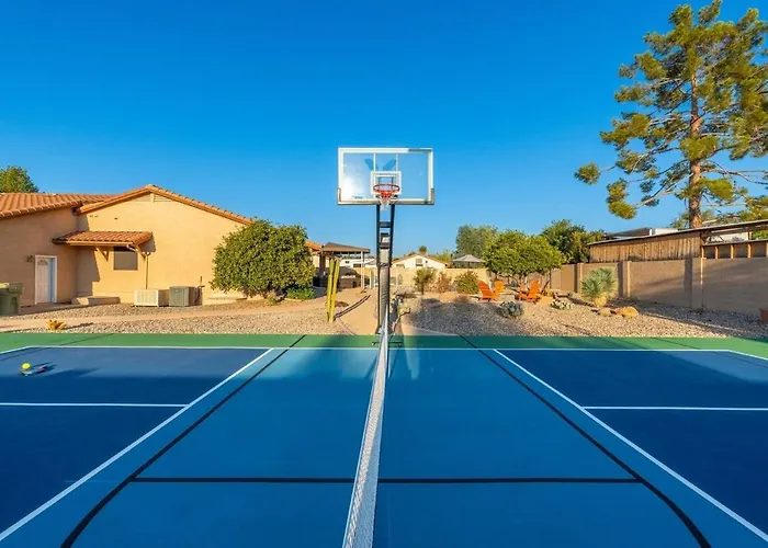 Holiday home Paradise - Pool - Pickleball - Putt-putt