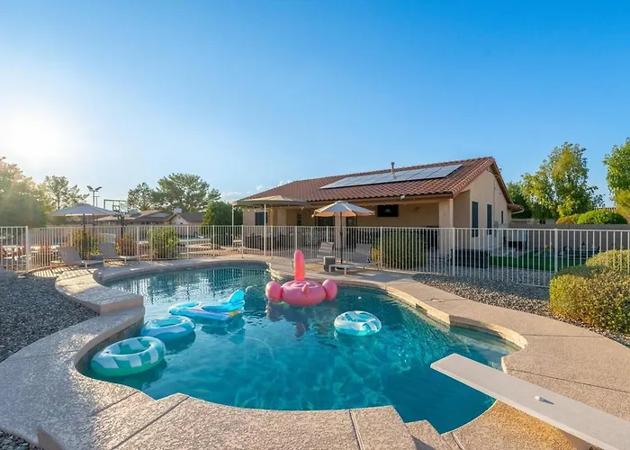 Holiday home Paradise - Pool - Pickleball - Putt-putt *